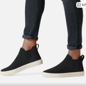 Rothy’s Black Chelsea Women’s 11